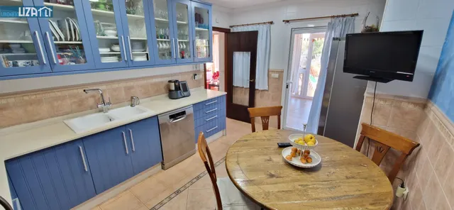Magnífico chalet en zona urbana tranquila a un minuto de Villafranqueza — 21