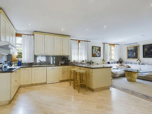 Chalet 4 habitaciones 508m² en venta - Marbella — 12