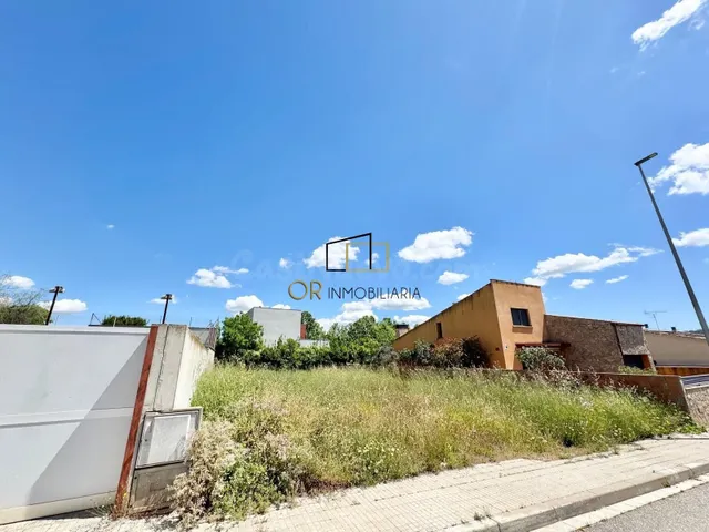 Parcela urbana de 397 m2 para construir casa independiente a - foto 5