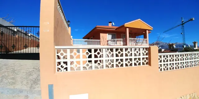 SE VENDE CHALET CON PARCELA DE 2450 M2 Y PISCINA PROPIA EN POLOP! SEVENDGROUP.COM! — 26