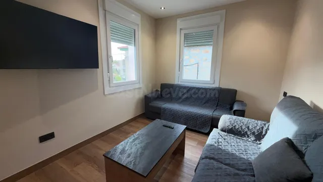 Amplia y Moderna Casa Reformada en La Lonia cerca a la Unive - foto 3