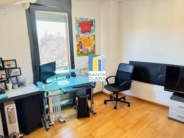 CHALET ADOSADO EN VENTA DE 3 DORMITORIOS, 2 BAÑOS,ASEO,GARAJE Y PATIO EN MORALEJA DEL VINO, ZAMORA. — 16