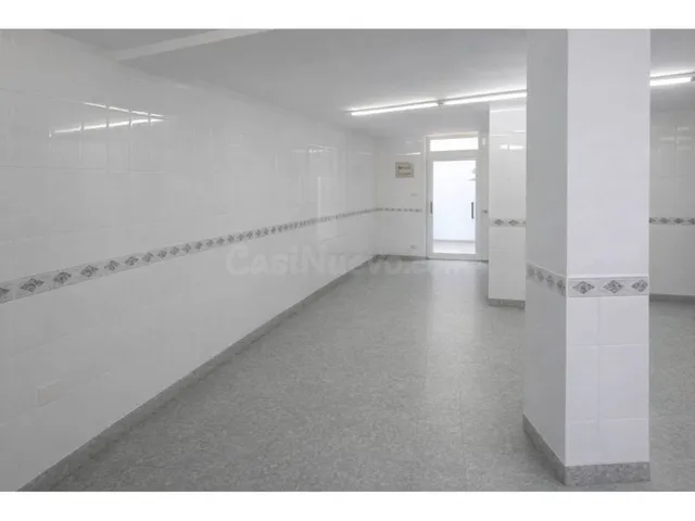 Local comercial en Venta en Piles Valencia - foto 2