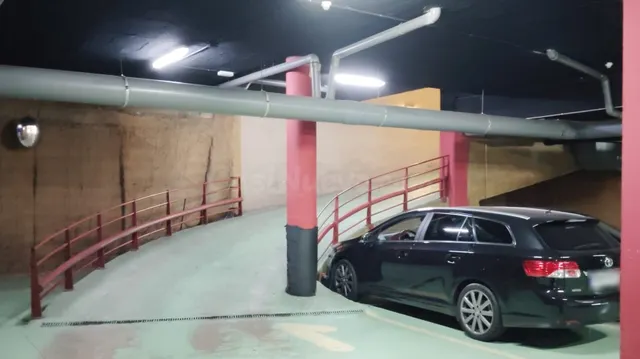 Parking 9m² en alquiler - Barcelona — 3