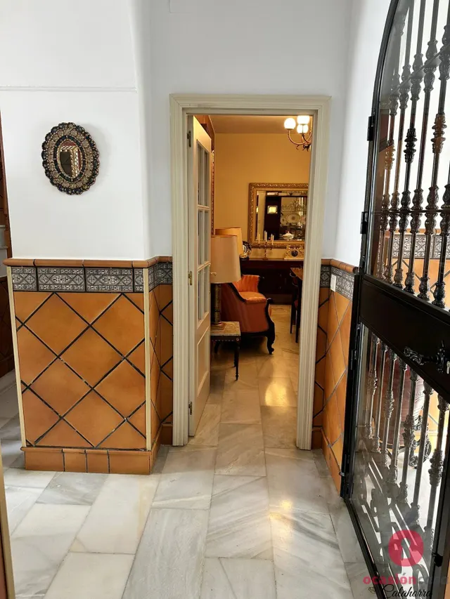 GRAN CASA JUNTO AL AYUNTAMIENTO DE ALMODÓVAR DEL RÍO - VISTAS AL CASTILLO — 13