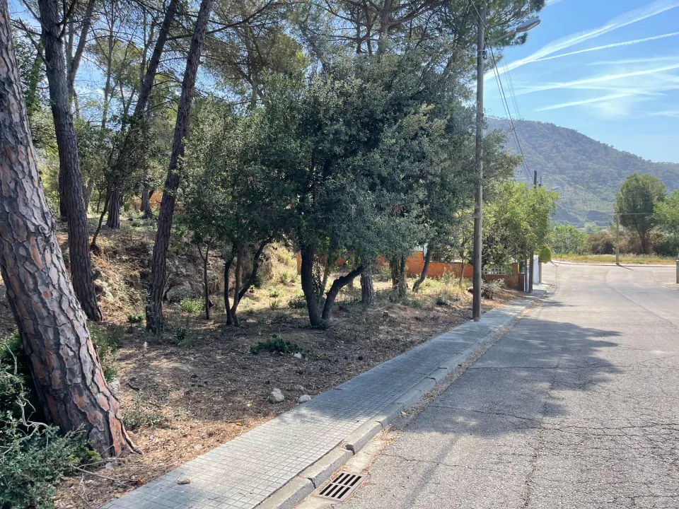 TERRENO EN CAL ANTON
