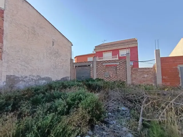 Solar en Venta junto a Calle Mula – Ideal para Tu Futuro Hogar — 6