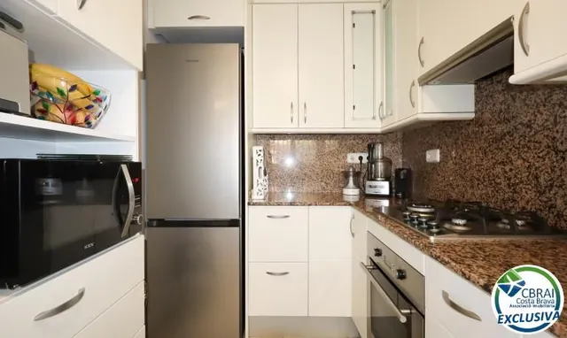 A solo 300 metros del mar: hogar con encanto en La Farella — 9