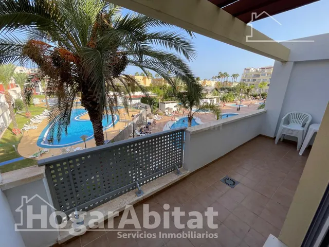 EN RESIDENCIAL CON PISCINA, GARAJE Y TERRAZA JUNTO A LA PLAYA — 5