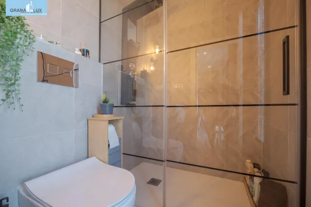 Ático dúplex con piscina en Maracena — 24