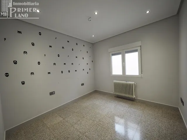 Amplia Casa en Tomelloso con Garaje Privado y Buhardilla — 8