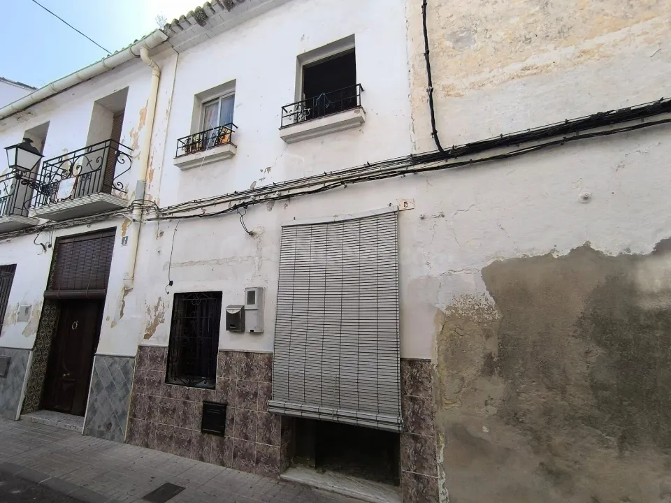 CASA EN ZONA BENIOPA GANDIA (VALENCIA)