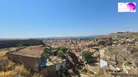CASA CUEVA CON IMPRESIONANTES VISTAS