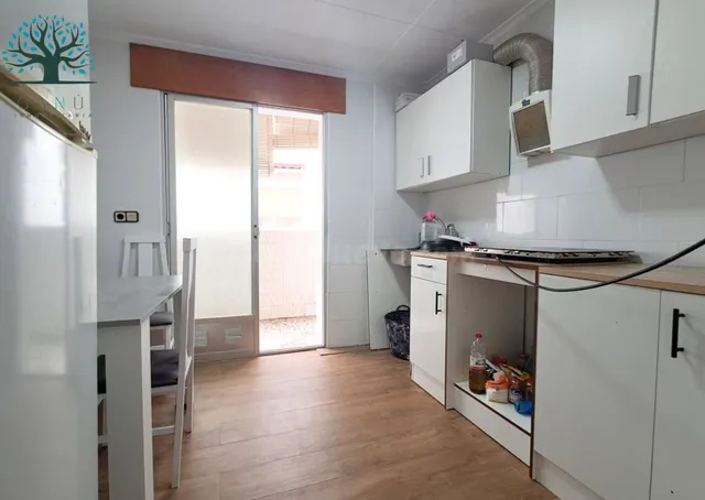 PISO A UN PRECIO INSUPERABLE PARA REFORMAR - foto 3