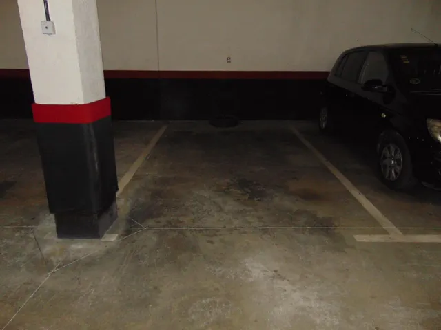 PLAZA DE GARAJE EN VENTA CALLE ALUSTANTE PROSPERIDAD — 2