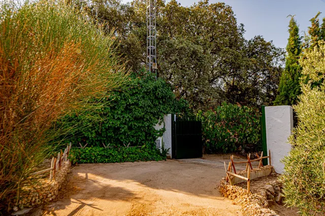 Fantástica casa a la venta en Villanueva del Trabuco — 46