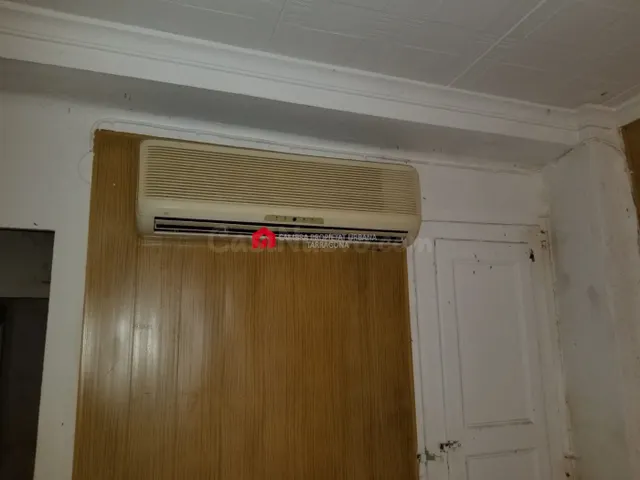 Se alquila pequeño local en el centro histórico de Tortosa - foto 3