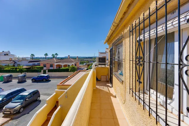 Casa 2 habitaciones 51m² en venta - La marina — 45