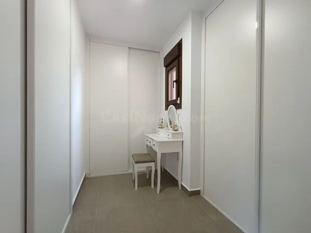 Villa 5 habitaciones 256m² en venta - Zona Pueblo — 28