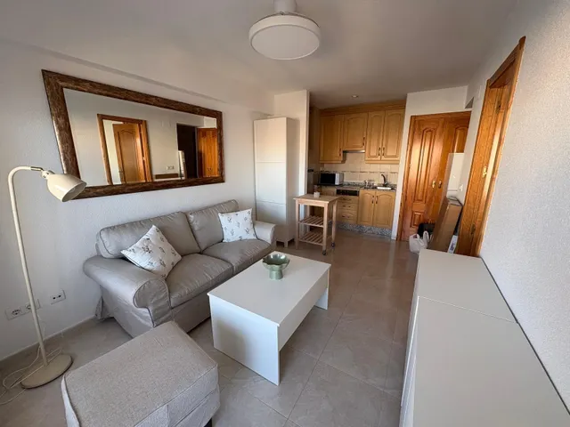 Apartamento en alquiler en Benidorm zona Poniente, 40 m2. — 6