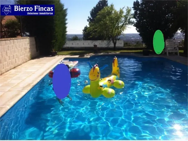 ESPECTACULAR CHALET EN LAS LOMAS — 15