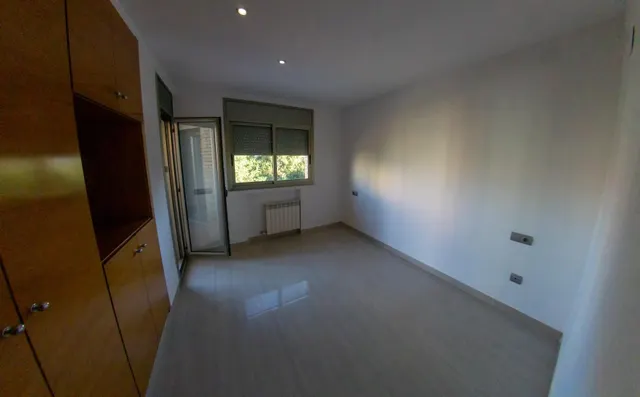 CASA ESQUINERA DE 5 habitaciones EN BARENYS — 6