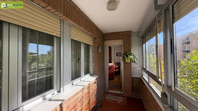 PISO REFORMADO 4 DORMITORIOS Y PLAZA DE GARAJE INCLUIDA — 22
