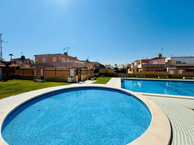 Casa 3 habitaciones 120m² en venta - Carrefour — 36