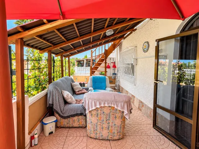 Bungalow 1 planta con solárium — 2