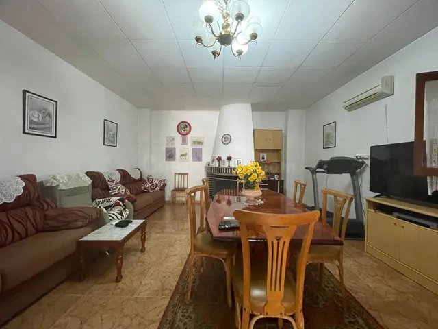 Gran vivienda con garaje, patio y solárium privado en Rojales — 7