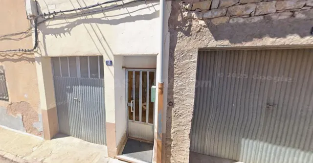 Se vende casa OKUPA en Calle Santa Bárbara 12 de Santa Eulal - foto 3