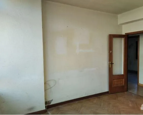 Piso para Reformar en Flores del Sil — 3