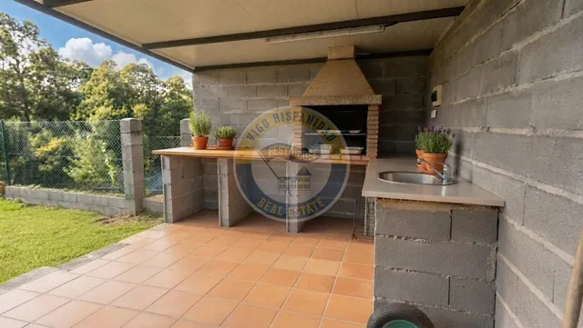 CHALET DE PIEDRA INDEPENDIENTE — 26