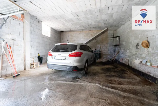 DOS CASAS MAS PARCELA DE 900  METROS — 40