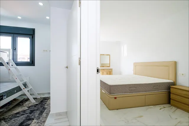 Apartamento 4 habitaciones en venta - Estacion de autobuses — 34