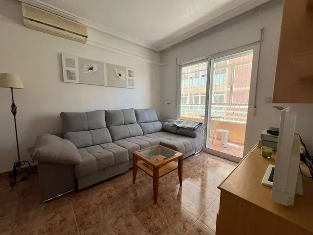 APARTAMENTO DE 2 habitaciones, TODO EXTERIOR, RODEADO DE TODOS LOS SERVICIOS — 8