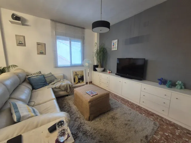 Magnifico piso tipo duplex con amplia terraza con piscina y trastero en villafranca!!! — 16