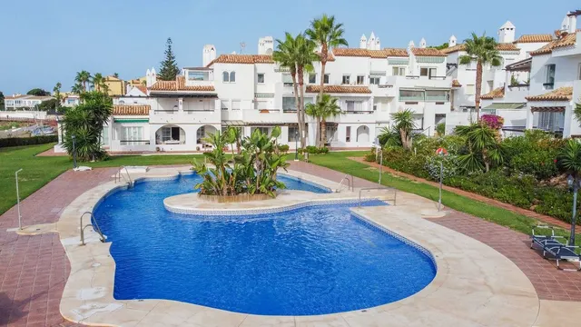 Apartamento 2 habitaciones 113m² en venta - Sitio de Calahonda — 28