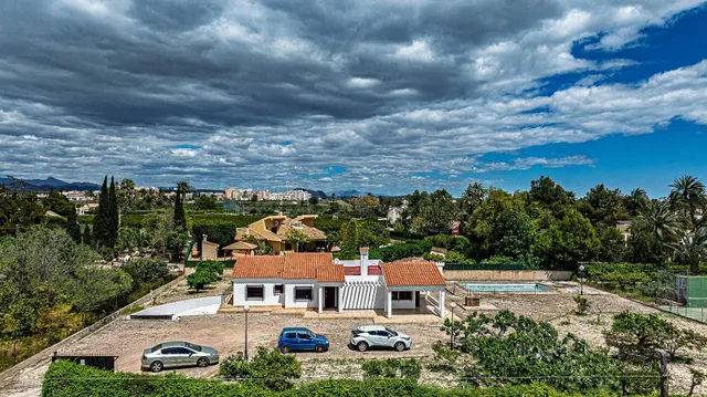 Casa 4 habitaciones 288m² en venta - Carretera santa pola