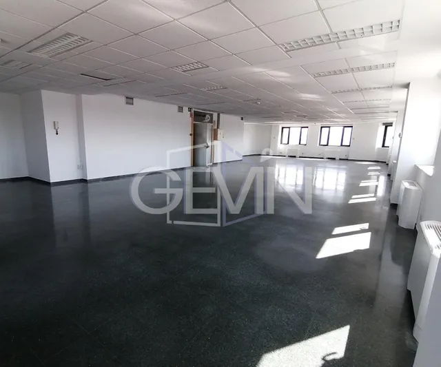 OFICINAS EN ALQUILER EN SANTA PERPETUA DE MOGODA — 2