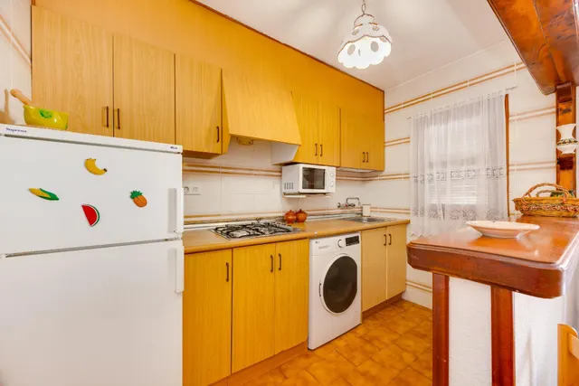Ático duplex con solárium, vistas al mar y a 280 metros de la playa de La Mata — 13