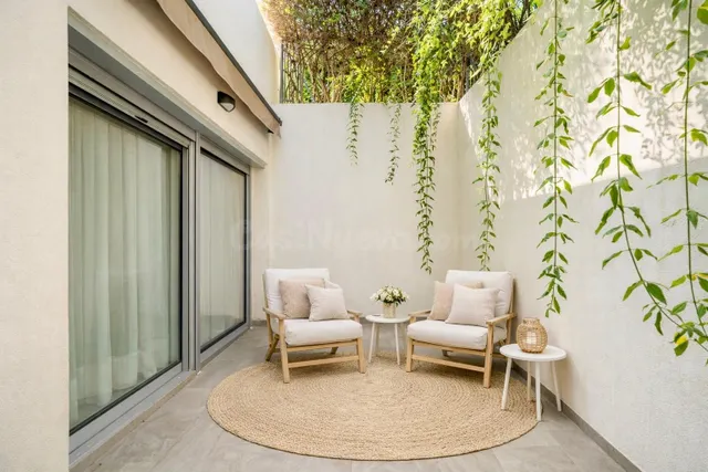 Chalet moderno con jardín y grandes ventanales en El Bosque, - foto 4