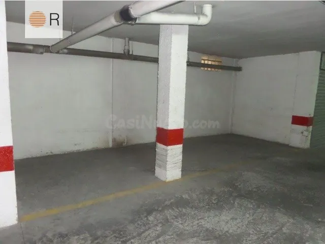 PARKING CON TRASTERO CERRADO Y POSIBILIDA DE CERRAR TODA LA  - foto 4