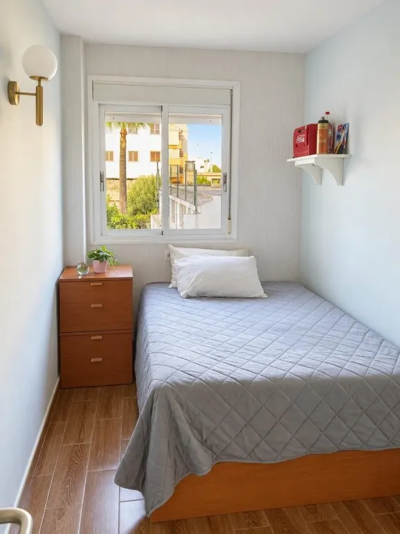 Espacio, luz y tranquilidad en Son Ferriol: 4 dormitorios, dos baños y un gran balcón para disfrutar cada día. — 14