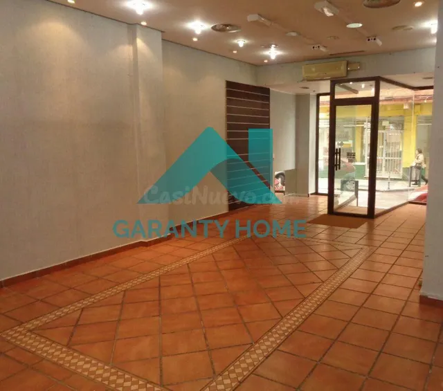 Se alquila local comercial en zona CENTRO - foto 2