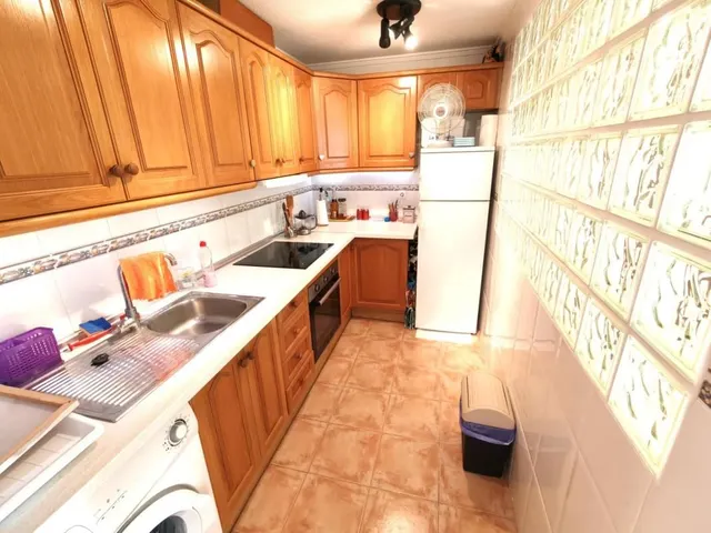 Apartamento 2 habitaciones 74m² en venta - Estacion de autobuses — 18