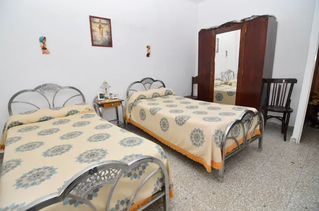 Urbis te ofrece una bonita casa en venta en Fuentesáuco, Zamora. — 26