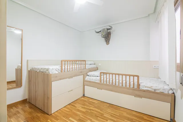 Te presentamos tu nueva casa en el centro: ascensor, 3 habitaciones (con posibilidad de 4), 2 baños, trastero.... y excelentes calidades!!!! — 17