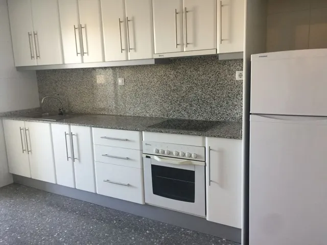PISO EN URBANIZACION, CON PISCINA , PADEL, — 11