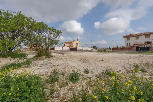 Casa de diseño en parcela de 985 m2 en Cúllar Vega (El Ventorrillo) — 46